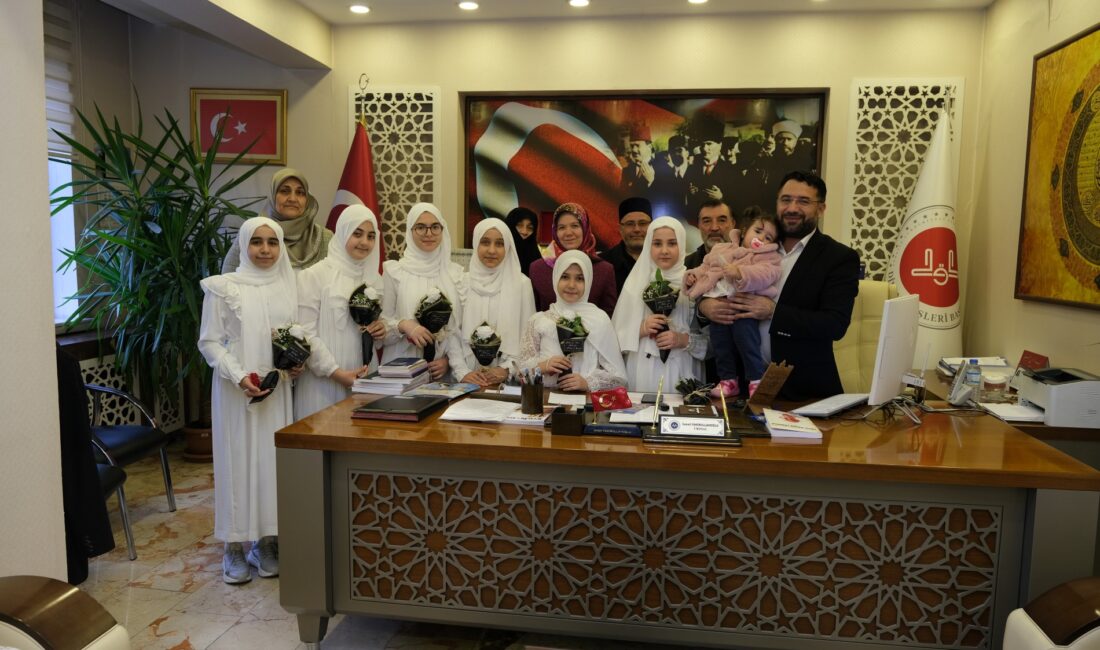 Erzincan Müftülüğü Sümbül Valide Sultan Kız Kur’an Kursu Hafızlık Talebeleri