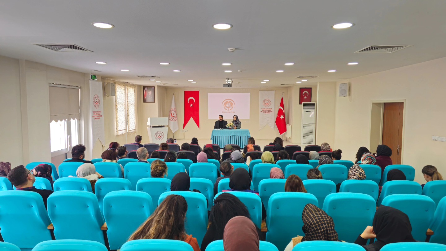 2025 Türkiye Aile Yılı kapsamında Erzincan Aile ve Sosyal Hizmetler