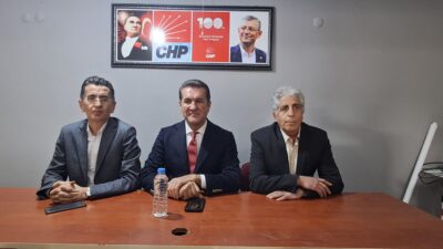 CHP Erzincan Milletvekili Mustafa Sarıgül, CHP Erzincan İl Başkanlığında bir