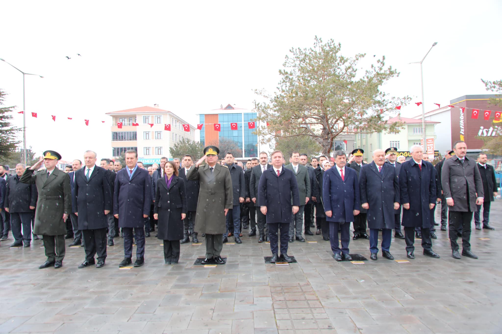 Erzincan’ın düşman işgalinden kurtuluşunun 107. yıl dönümü, düzenlenen törenlerle büyük