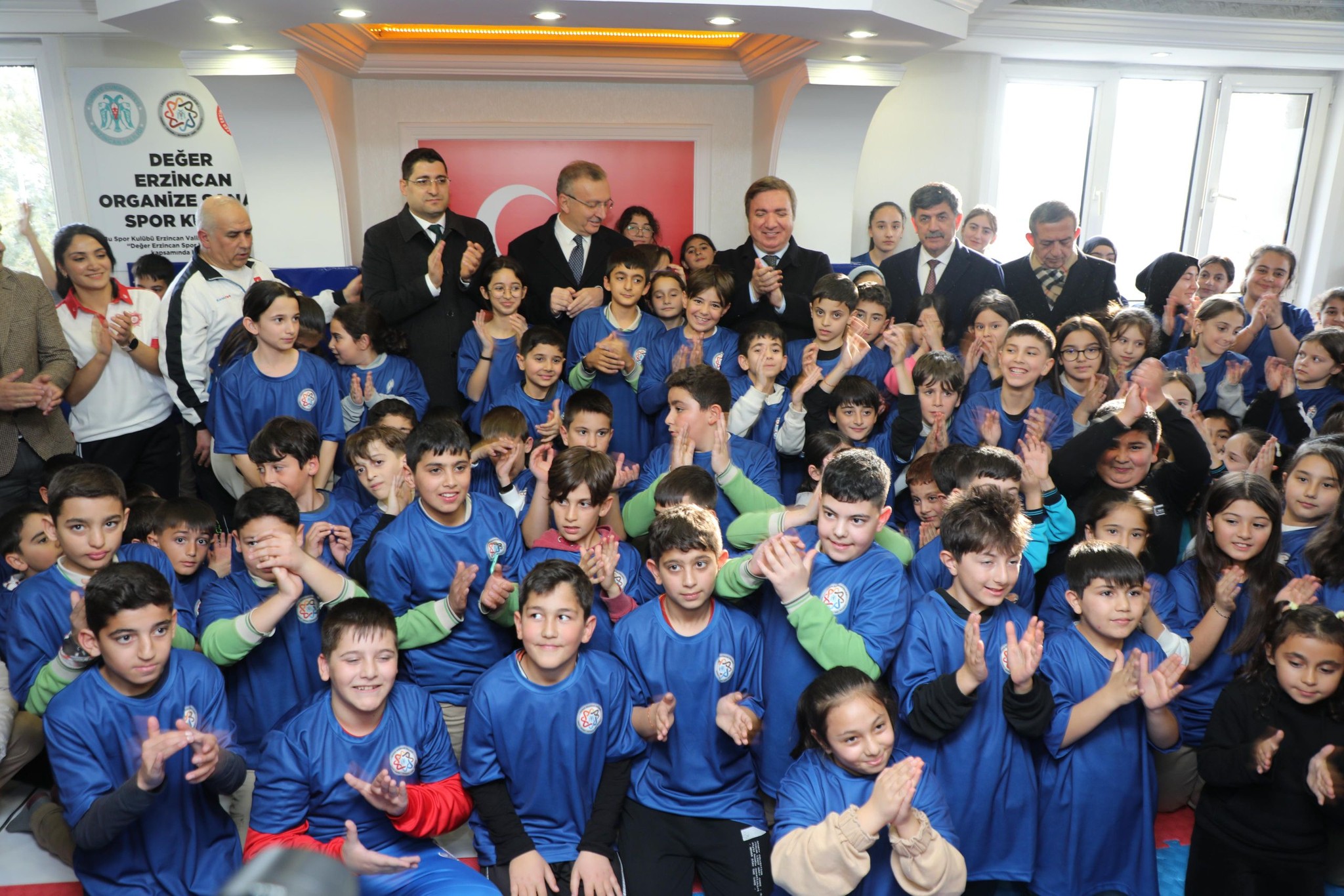 Erzincan Valiliği, Belediye, EBYÜ, TSO, ESOB ve birçok Kamu kurum