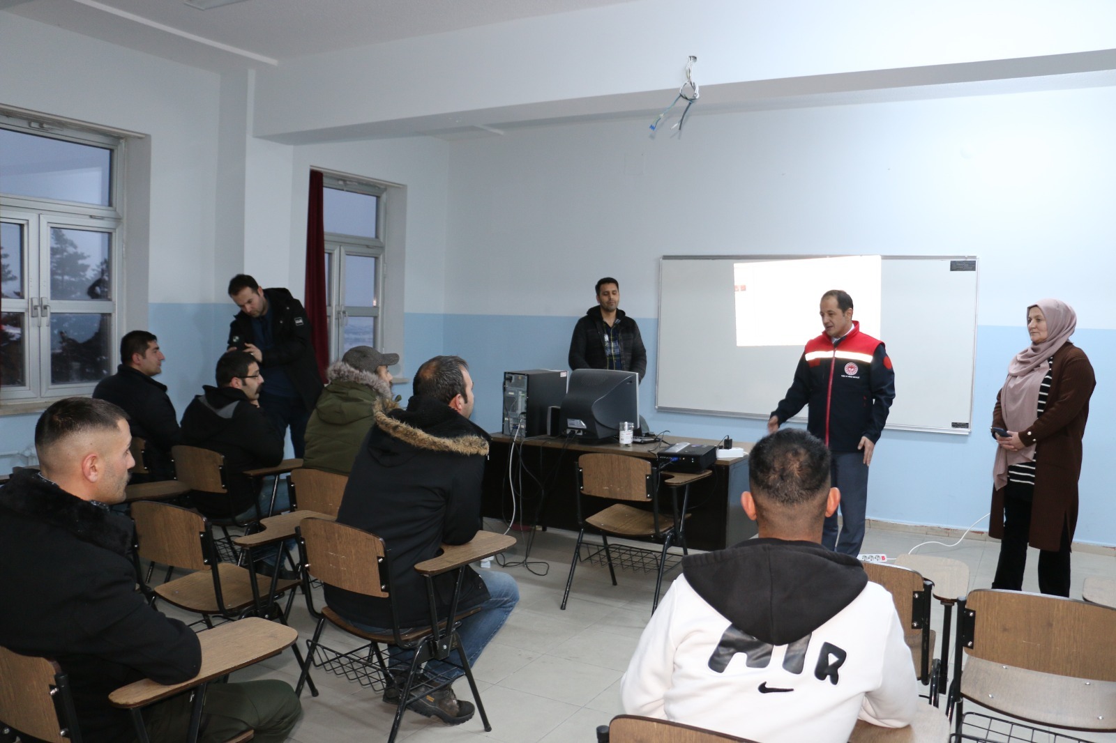Erzincan’ın Üzümlü ilçesinde Tehlikeli ve Çok Tehlikeli İşlerde Et ve