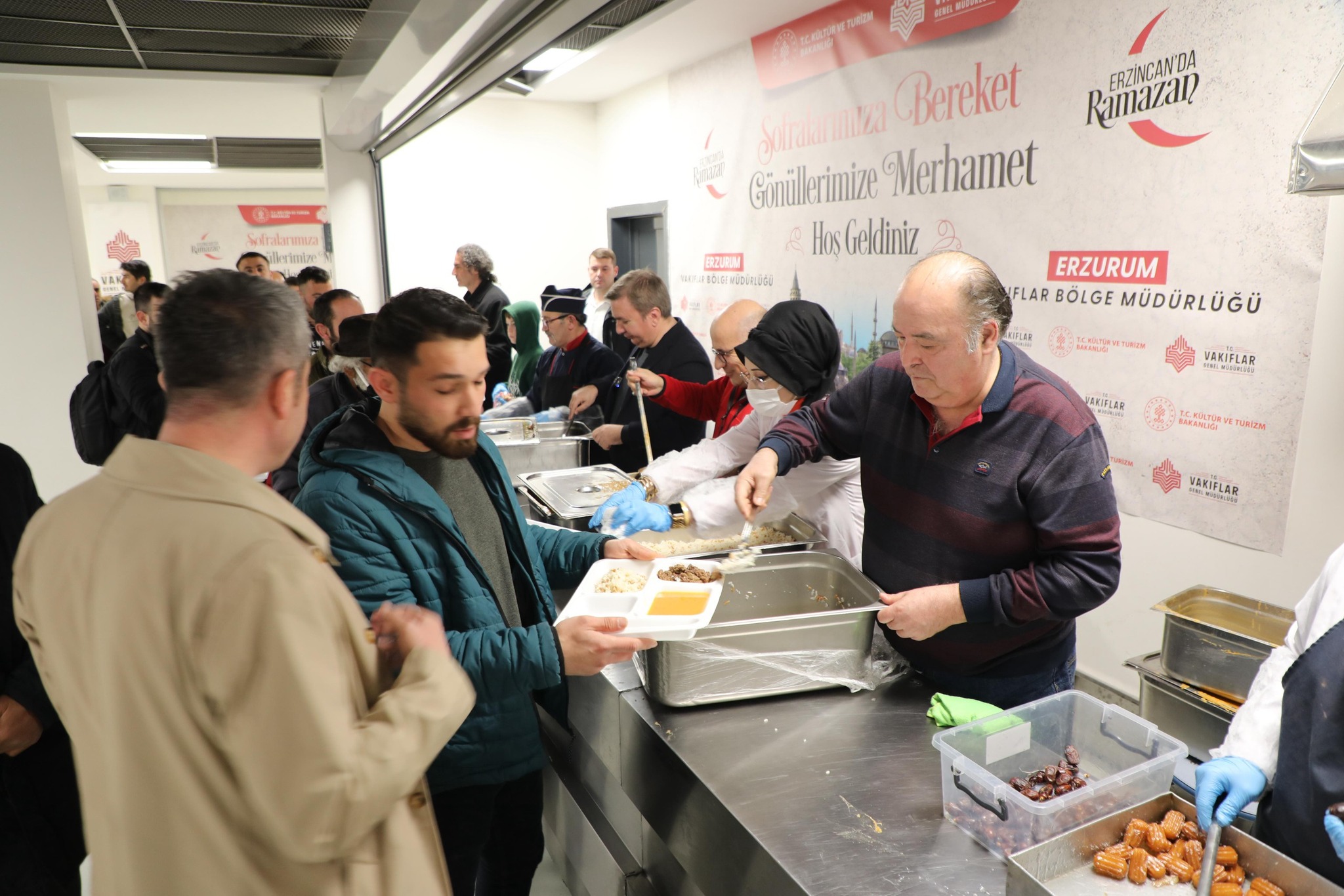 Ramazan ayı boyunca Erzincan Valiliği ve Vakıflar Genel Müdürlüğü koordinesinde
