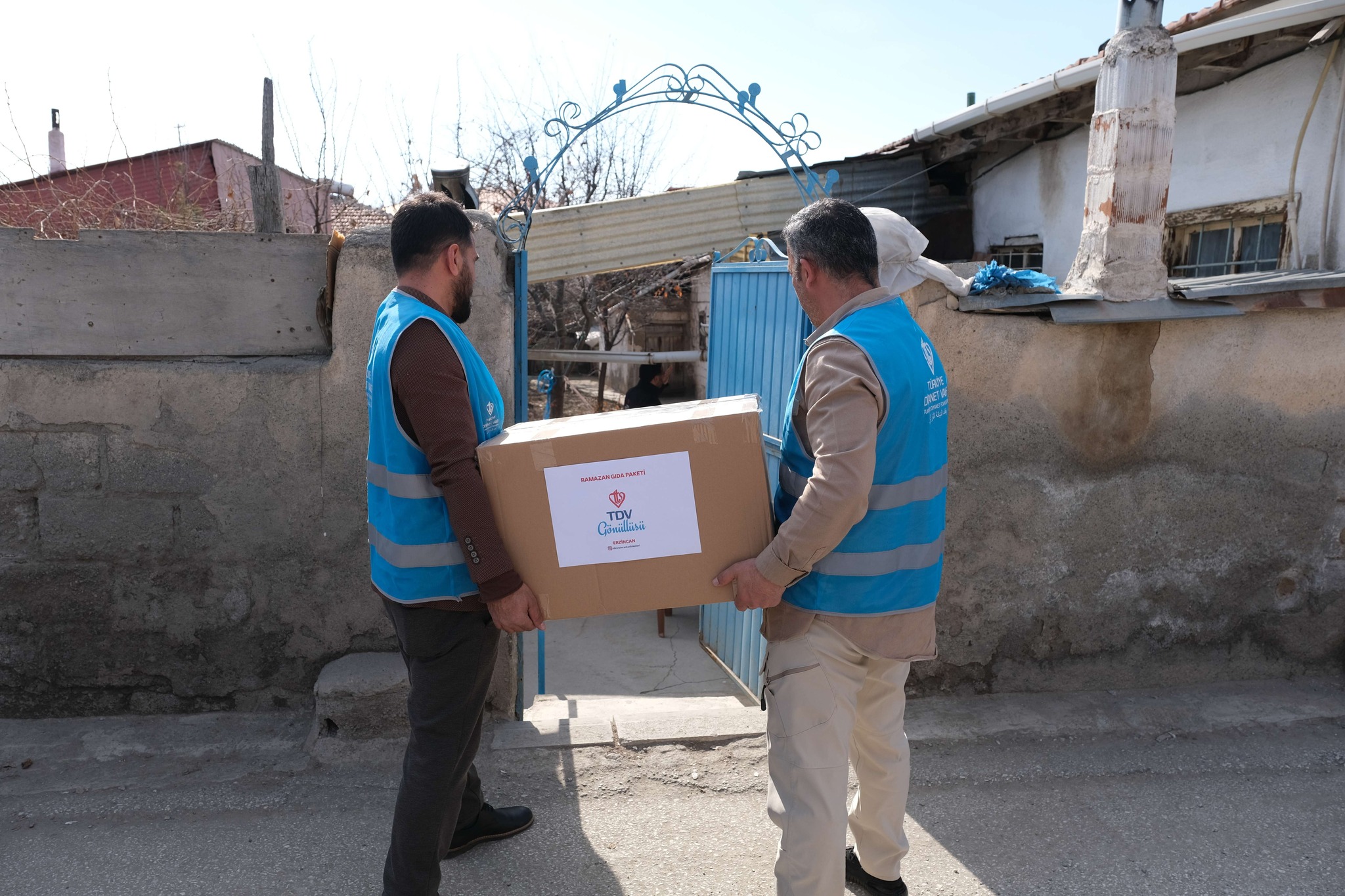 Ramazan ayının manevi iklimi Erzincan’da iyilikle buluştu. Erzincan İl Müftülüğü