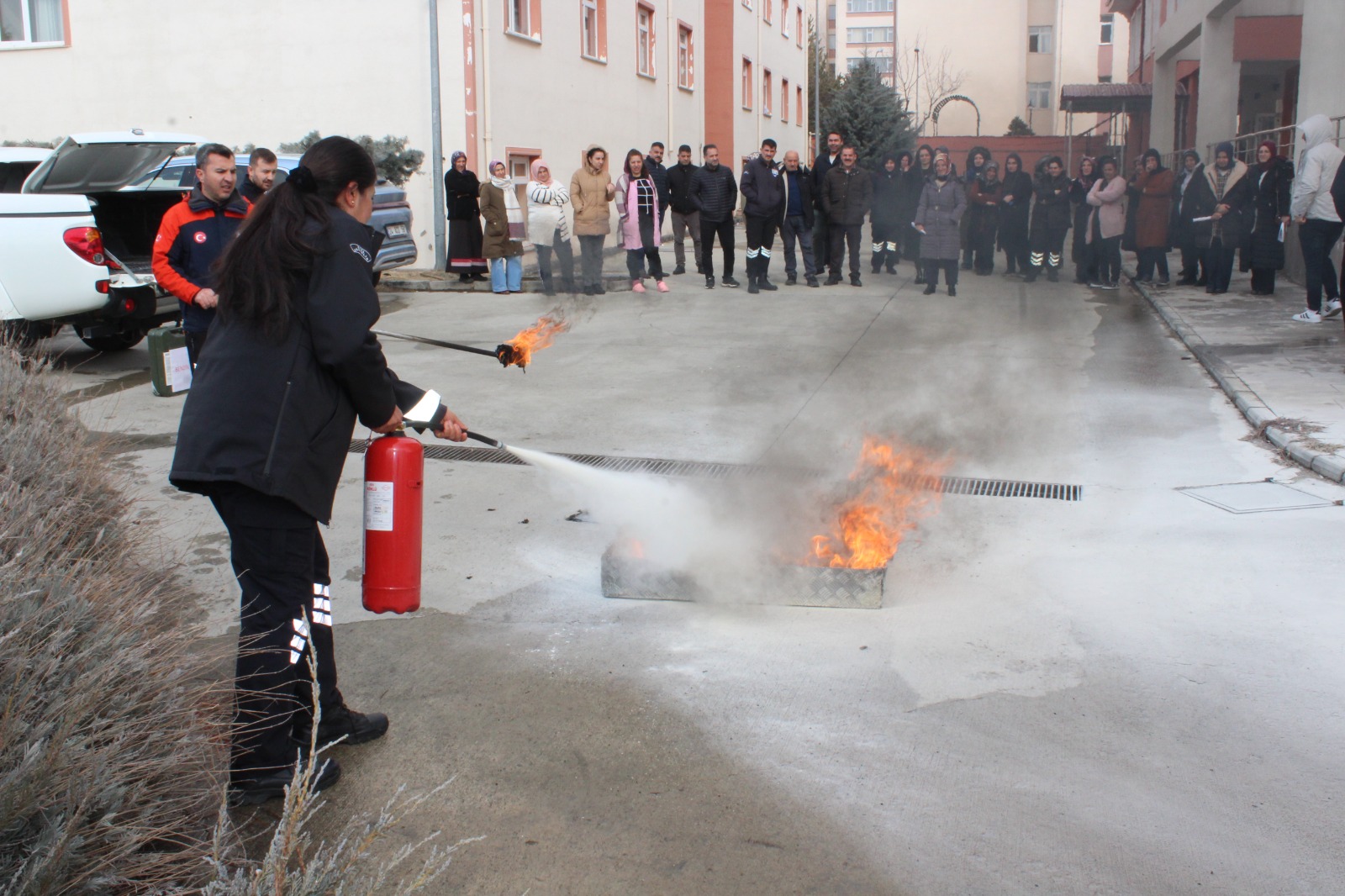 Erzincan Gençlik ve Spor İl Müdürlüğüne bağlı olarak hizmet veren