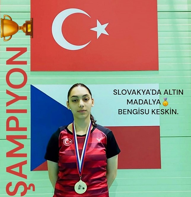 Slovakya / Trencin Şehrinde gerçekleştirilen Kawasakı Youth Internatıonal Badmınton Tournament