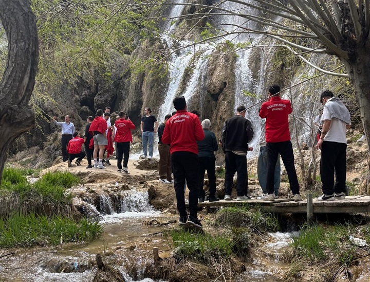 Yurtlig için Erzincan’a gelen sporcular, tarihi ve doğal güzellikleri kapsayan