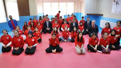 Değer Erzincan Projesi ile 1075 öğrenci, okçuluktan güreşe, Badmintondan körlinge;