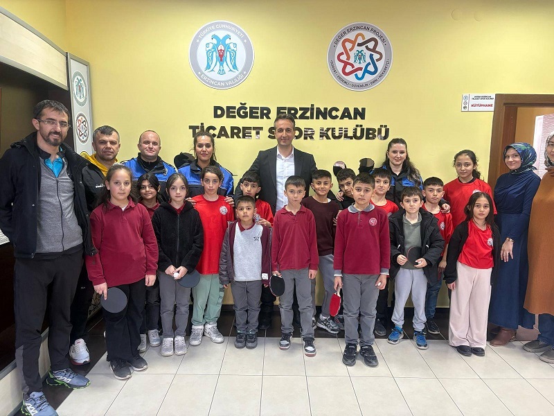 Değer Erzincan Projesi ile 1075 öğrenci, okçuluktan güreşe, Badmintondan körlinge;