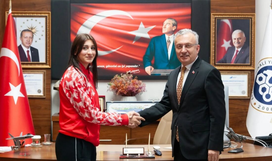 Avrupa Şampiyonu Erzincan Binali Yıldırım Üniversitesi Spor Bilimleri Fakültesi Spor