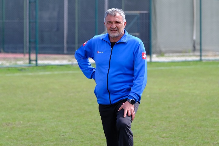 TFF 2. Lig beyaz gurupta mücadele eden 24Erzincanspor 2024-2025 sezonunun