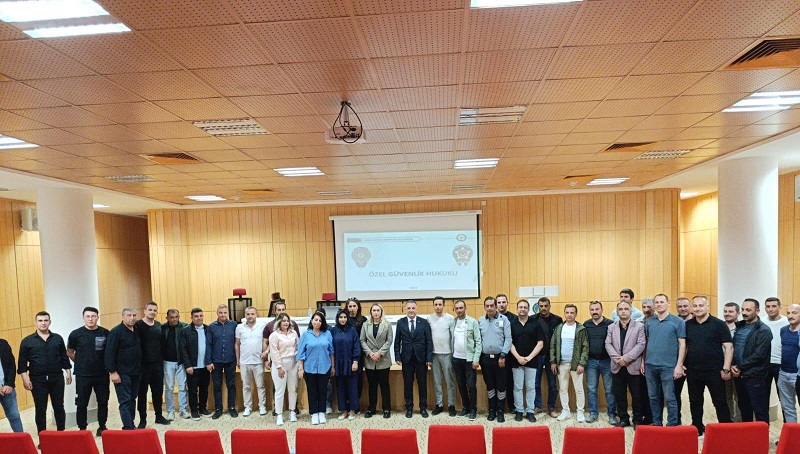 Özel Güvenlik Denetleme Başkanlığında görevli Polis Başmüfettişi 1.Sınıf Emniyet Müdürü