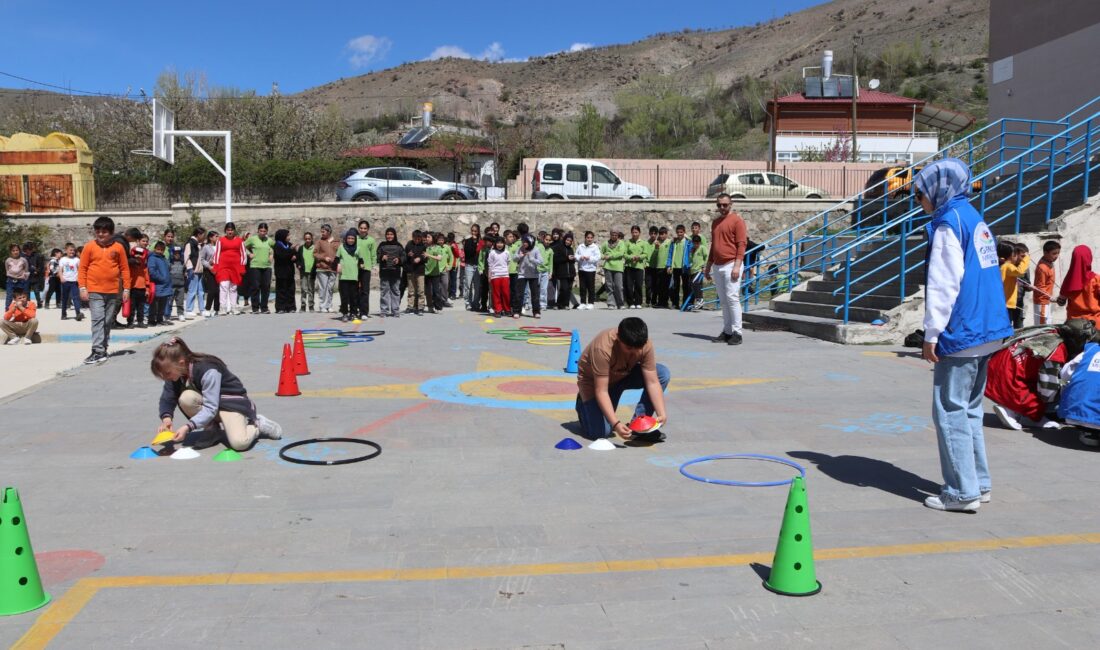 Erzincan Gençlik ve Spor İl Müdürlüğü Üzümlü Gençlik Merkezi’nin geleneksel