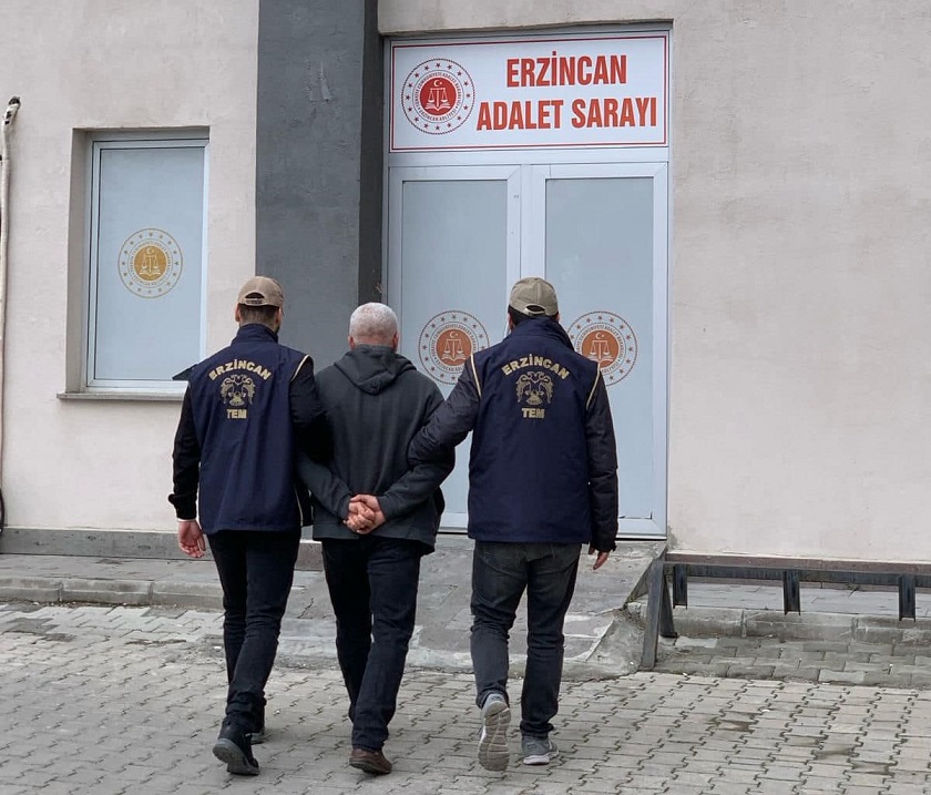 Erzincan Polisi, araması bulunan şahıslara yönelik yaptığı operasyonlarda 44 yıl