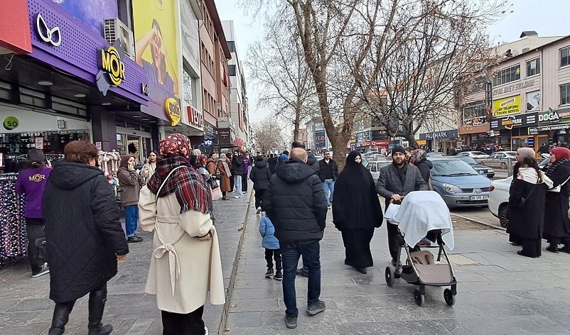 09.04.2025 tarihi saat 06.09 sıralarında merkez üssü Gümüşhane'nin Kelkit ilçesi