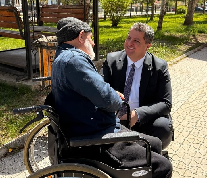 Erzincan Aile ve Sosyal Hizmetler İl Müdürü Serdar Demirci, 100.