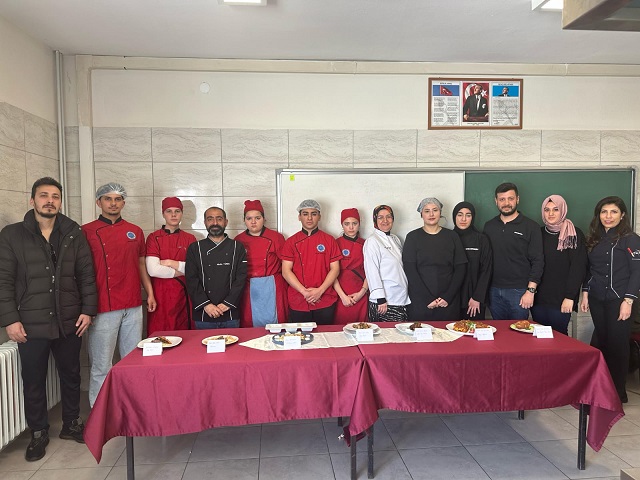 Toplumda turizm bilincini geliştirmek, iç turizmi canlandırmak, halkın turizm hareketlerine