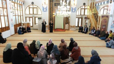 “Şehirlerin Kalbi Camide Buluşalım Engelli Buluşması” projesi kapsamında Gülabibey Camii,