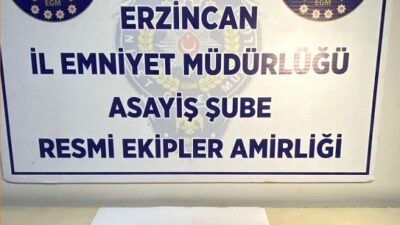 Uyuşturucu ile mücadelesini aralıksız sürdüren Erzincan Polisi gerçekleştirdiği sabit yol