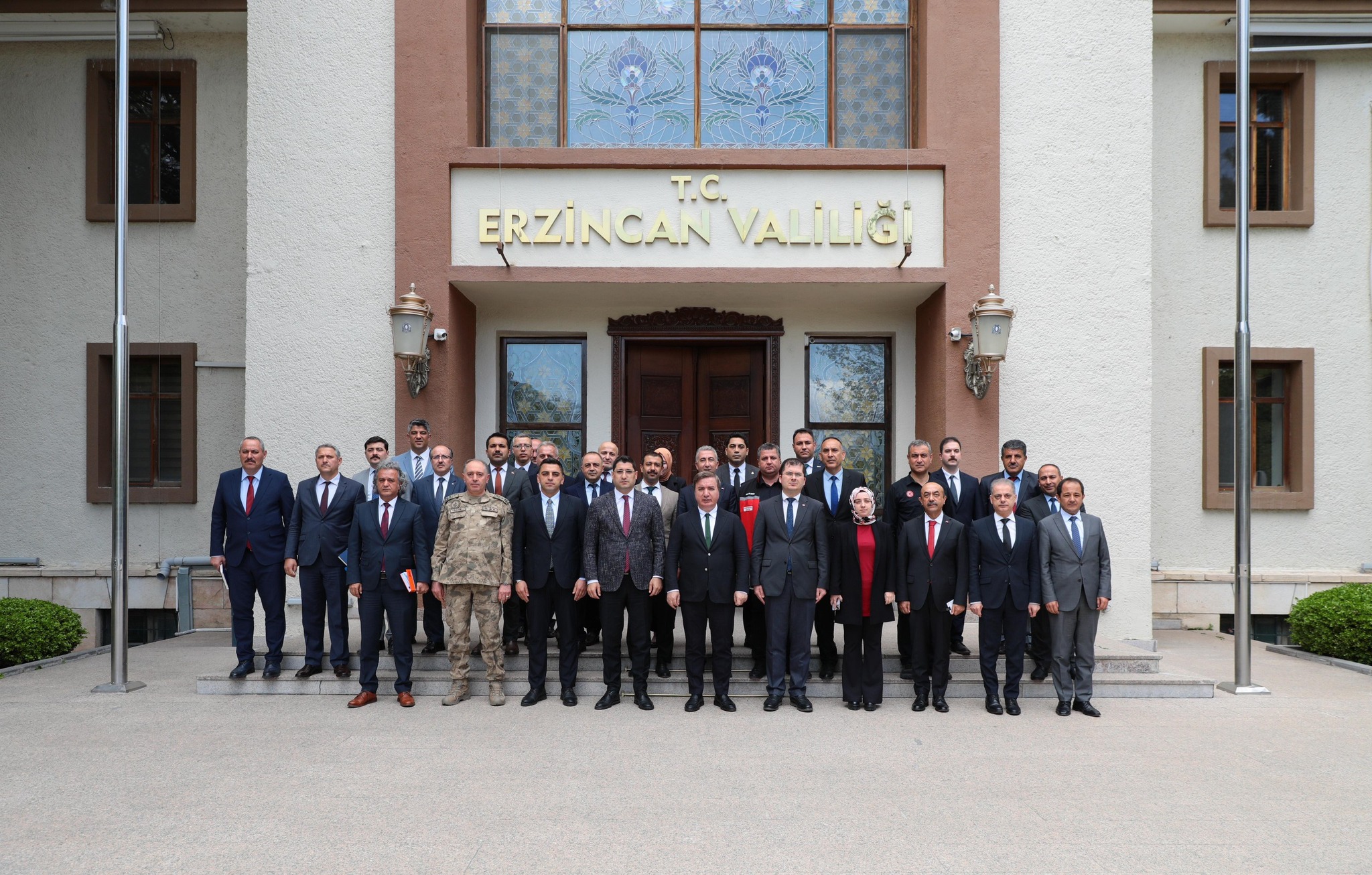 Erzincan Valisi Hamza Aydoğdu başkanlığında Vali Yardımcıları ve kurum müdürlerinin