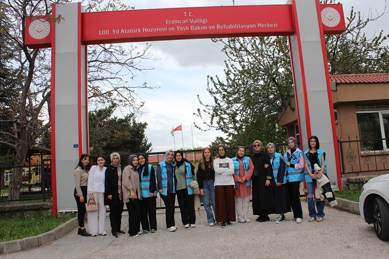 Erzincan Gençlik ve Spor İl Müdürlüğü Erzincan Öğrenci Yurdu öğrencileri,