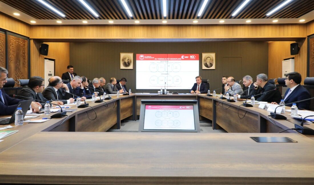 Son yıllarda gerek ülkemizde gerekse dünya genelinde tatlı su kaynaklarının