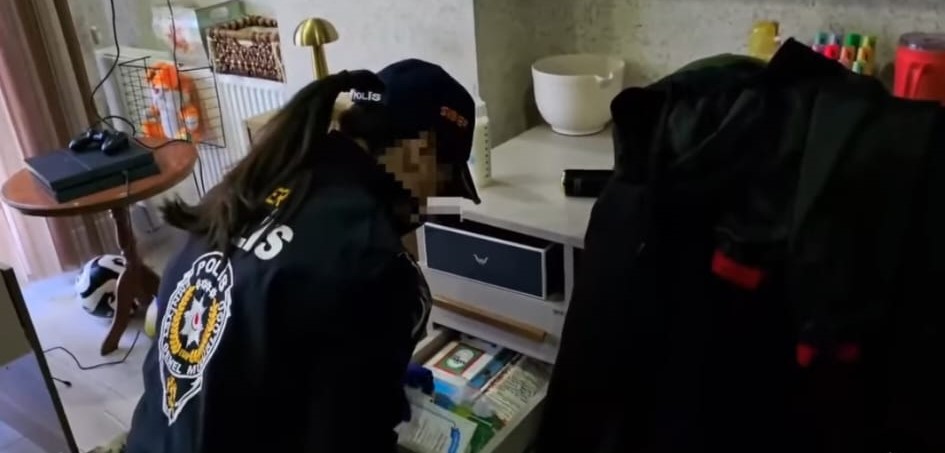 Erzincan Polisi düzenlediği yasa dışı bahis operasyonunda 9 şüpheli ile