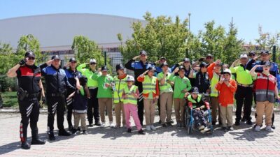 Polis olma hayali kuran özel bireylerin polis olma hayali 10-16