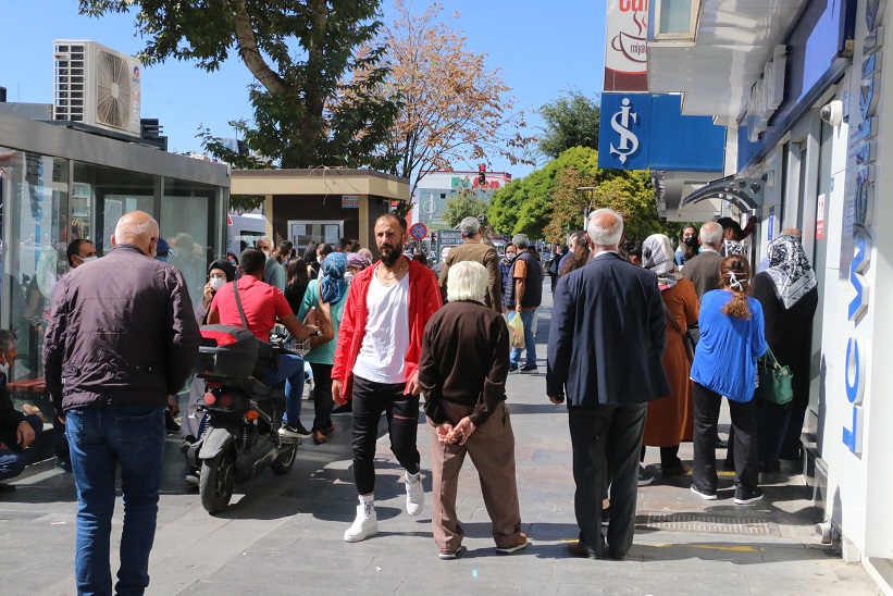 Hane halkı İşgücü Araştırması sonuçlarına göre; 15 ve daha yukarı