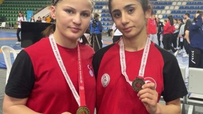 Erzincanlı sporcular Rize'deki Yıldız Kızlar Güreş Türkiye Şampiyonası'nda kürsüde! Safiye