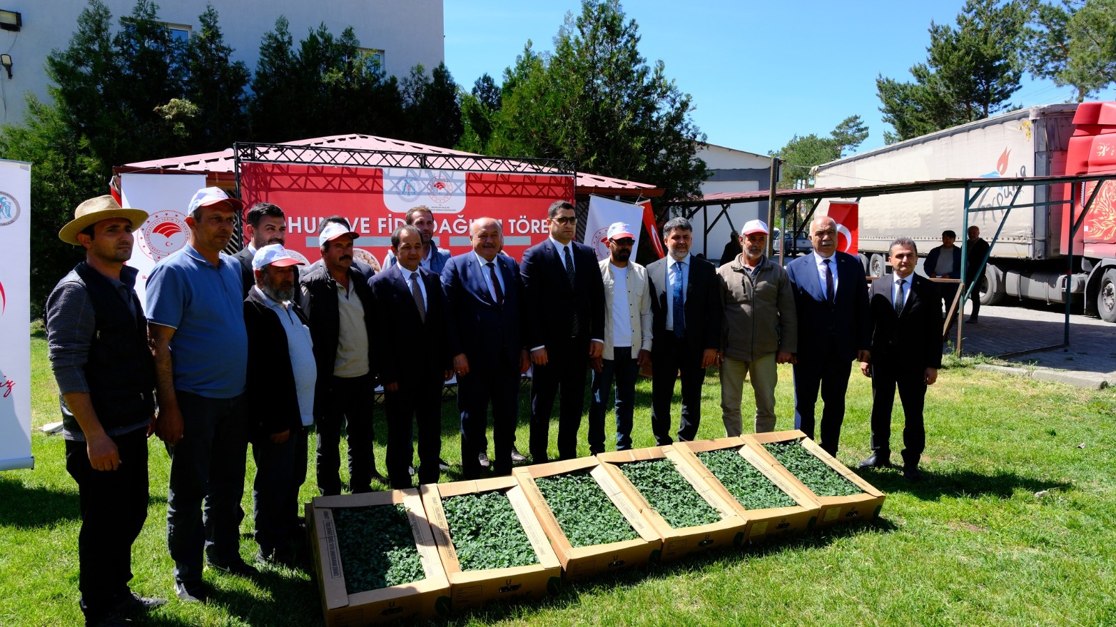 Erzincan Tarım ve Orman İl Müdürlüğü'nün çiftçiyi desteklemeye yönelik projeleri