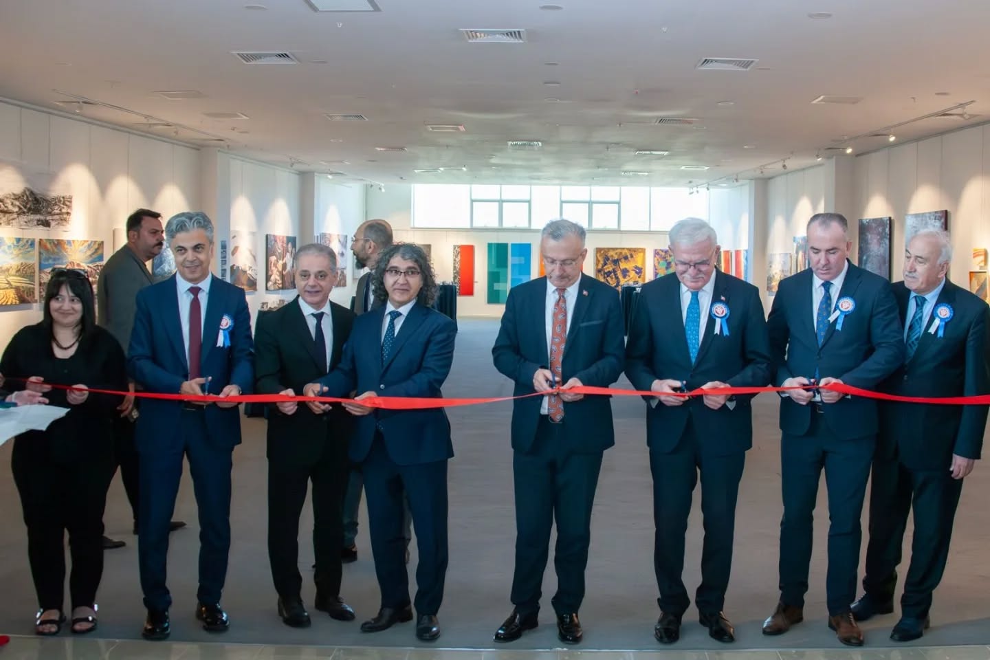 Erzincan Binali Yıldırım Üniversitesi Rektörü Prof. Dr. Akın Levent, Güzel