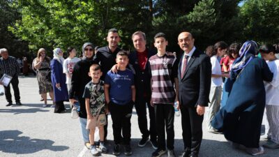 Erzincan merkezde 7 ve 8 ilçede toplam 15 okulda gerçekleştirilen