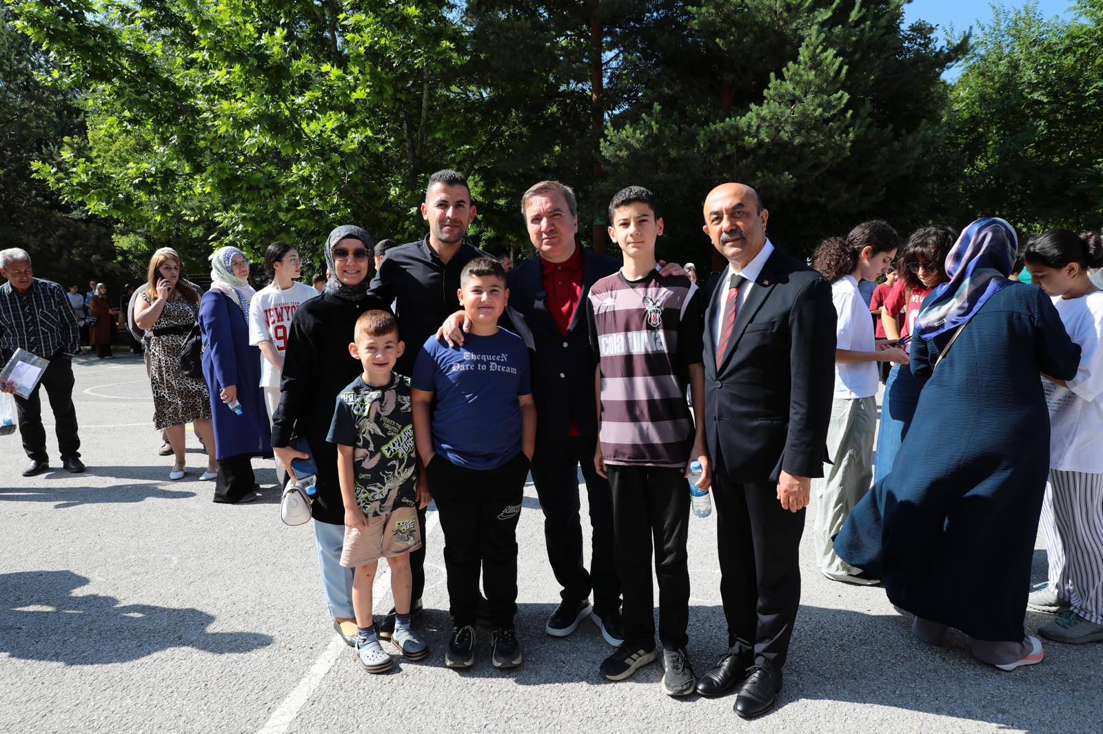 Erzincan merkezde 7 ve 8 ilçede toplam 15 okulda gerçekleştirilen