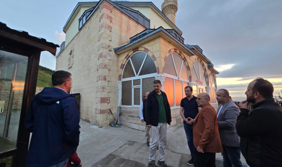 2’nci etap çalışmalarına başlanan Abdurrahman Gazi Hz. Türbesi’nde yürütülen restorasyon