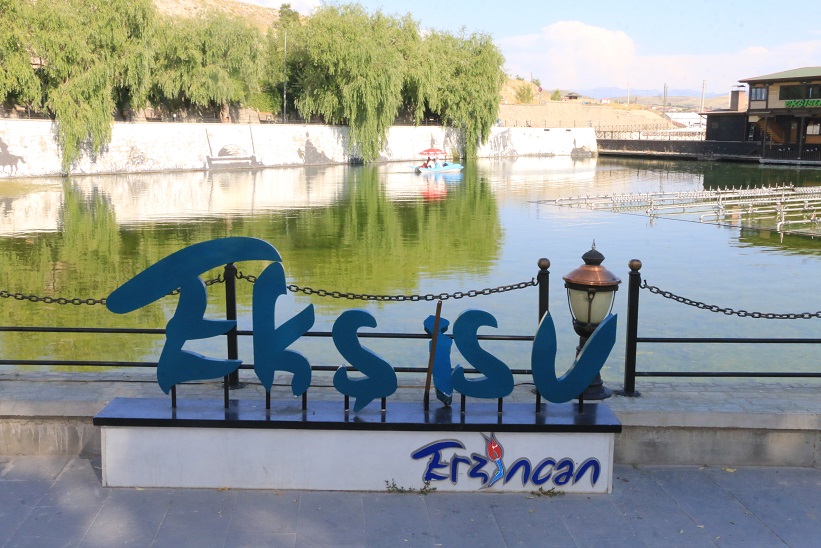 Yeşilin ve doğal güzelliklerin adresi olan mesire alanları yaz aylarında
