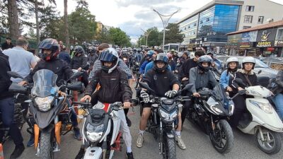 Kask kullanımına dikkat çekmek amacıyla Erzincan Valiliği himayelerinde İl Jandarma