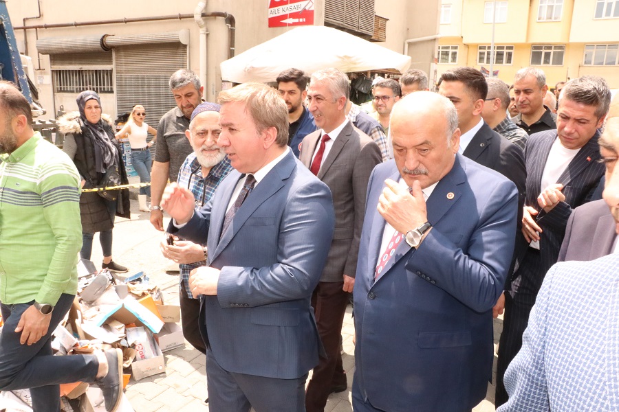 Erzincan Tarihi Buğday Meydanı’nda meydana gelen yangında zarar gören kıymetli