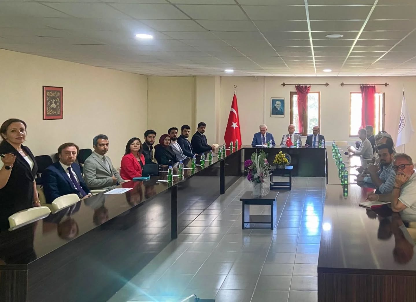 Memnuniyet anketi toplantısına katılan Erzincan Binali Yıldırım Üniversitesi Rektörü Prof.