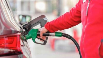 İsrail-İran arasında sağlanan ateşkesin ardından petrol fiyatları geriledi. Benzin ve