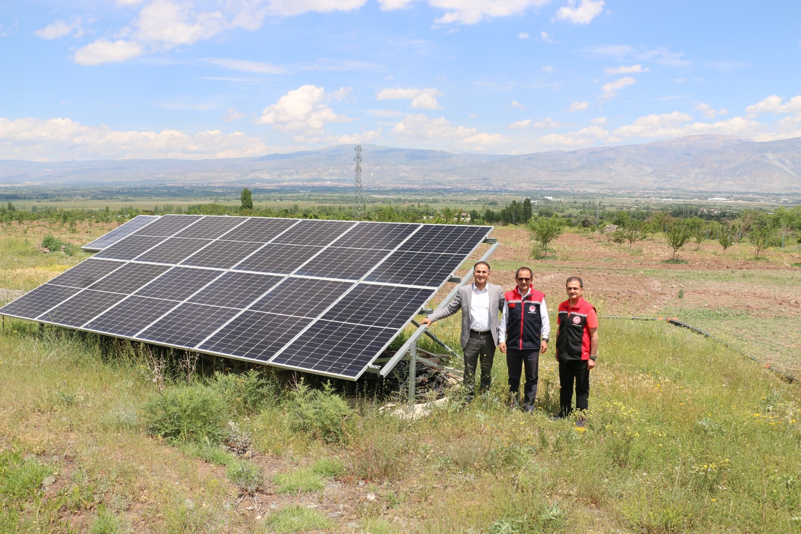 Doğu’da meyvecilik sektörünün önde gelen merkezlerinden birisi konumunda bulunan Erzincan,