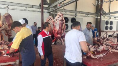 Erzincan’da Kurban Bayramının ilk günü ruhsatlı mezbahanelerde inanılmaz bir yoğunluk