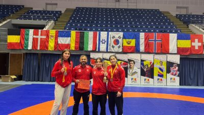 U20 Kadın Güreş Milli Takımımız, Romanya'nın başkenti Bükreş'te düzenlenen U20