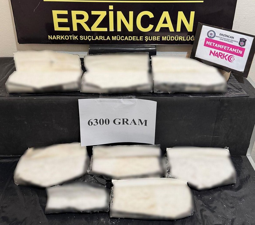 Uyuşturucu ile mücadelesini aralıksız sürdüren Erzincan Polisi gerçekleştirdiği çalışma kapsamında,