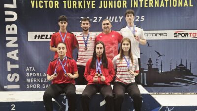 İstanbul’da yapılan “VICTOR Türkiye Junior International 2025” Turnuvası’nda milli takımda