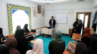 Erzincan İl Müftüsü İsmail Fakirullahoğlu, Demirkent’te 20 yaş üstü hanımlara