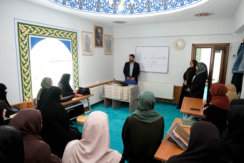 Erzincan İl Müftüsü İsmail Fakirullahoğlu, Demirkent’te 20 yaş üstü hanımlara