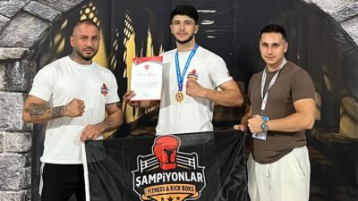 İzmir' de düzenlenen Türkiye Kickboks Şampiyonası'nda Gençler 86 kilo lowkick