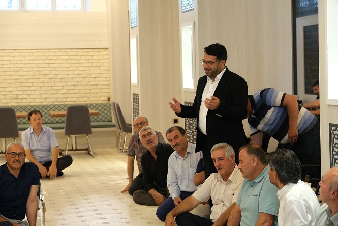 Erzincan İl Müftüsü İsmail Fakirullahoğlu, muhtarlar ile Diyanet Gülâbibey Gençlik