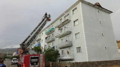 Erzincan’da bugün akşam saatlerinde etkili olan sağanak yağmurla birlikte çıkan